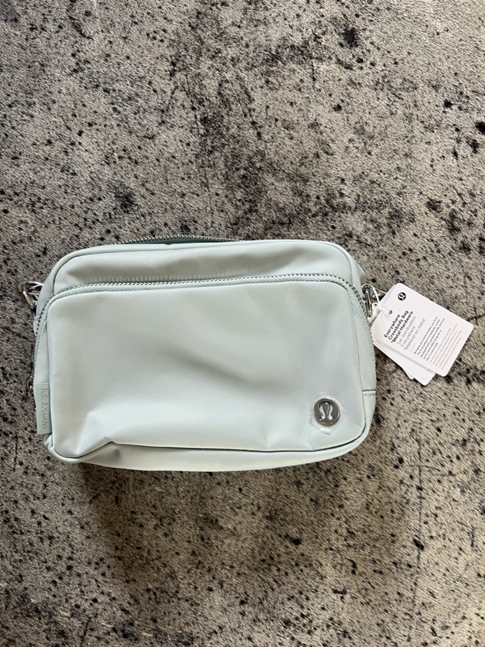 lululemon Everywhere Crossbody Bag
